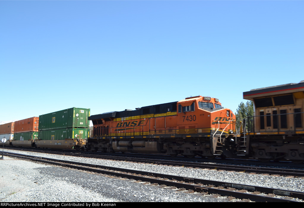 BNSF 7430